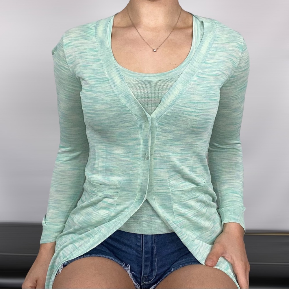 MARGARET OLEARY Cardigan and Tank Top Set‎